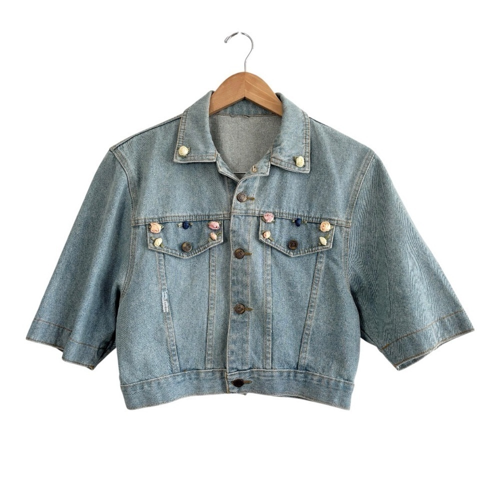 Vintage Denim Cropped Jacket with Flower Accents